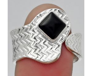 Adjustable - Black Onyx - Brazil Ring size-8.5 SDR152520 R-1381, 6x6 mm