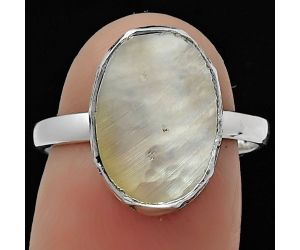 Natural Mother Of Pearl Ring size-7.5 SDR162008 R-1191, 10x14 mm