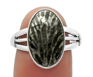 Natural Stingray Coral Ring size-9 SDR163273, 10x17 mm