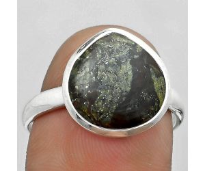 Dragon Blood Stone - South Africa Ring size-8.5 SDR180197 R-1007, 12x12 mm