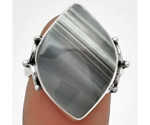 Natural Banded Onyx Ring size-8 SDR182758 R-1198, 15x22 mm