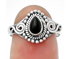 Natural Black Onyx - Brazil Ring size-6.5 SDR204690, 4x6 mm