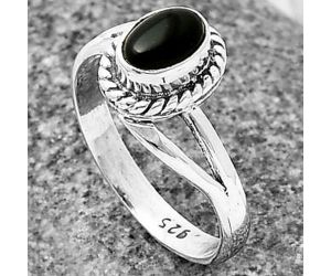 Black Onyx Ring Size-8.5 SDR210188, 7x5 mm