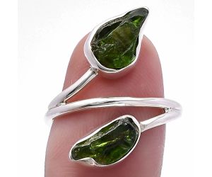 Chrome Diopside Rough Ring size-8 SDR220798 R-1169, 7x11 mm