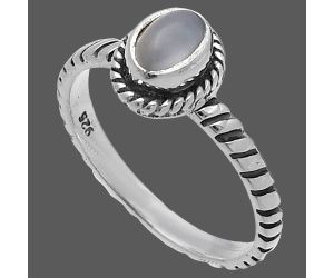 Srilankan Moonstone Ring size-7 SDR222476 R-1045, 4x6 mm