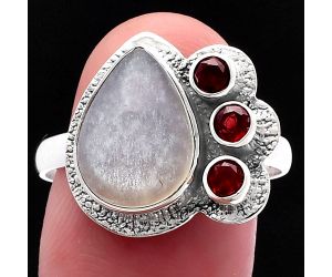 Srilankan Moonstone and Garnet Ring size-9.5 SDR222981 R-1655, 9x13 mm
