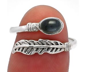 Adjustable Feather - Gray Moonstone Ring size-8 SDR226741 R-1496, 4x6 mm