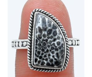 Stingray Coral Ring size-8 SDR229321 R-1066, 9x16 mm