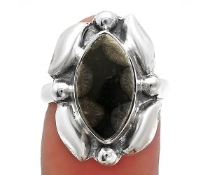 Black Flower Fossil Coral Ring size-7 SDR229510 R-1125, 8x15 mm