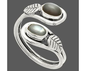 Gray Moonstone Ring size-6.5 SDR231332 R-1483, 6x4 mm