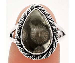 Black Flower Fossil Coral Ring size-7 SDR231728 R-1014, 10x14 mm