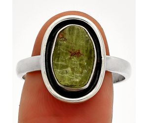 Green Kyanite Rough Ring size-9.5 SDR232372 R-1468, 7x11 mm