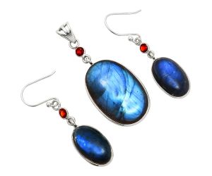 Blue Fire Labradorite and Garnet Pendant Earrings Set SDT03347 T-1010, 18x27 mm