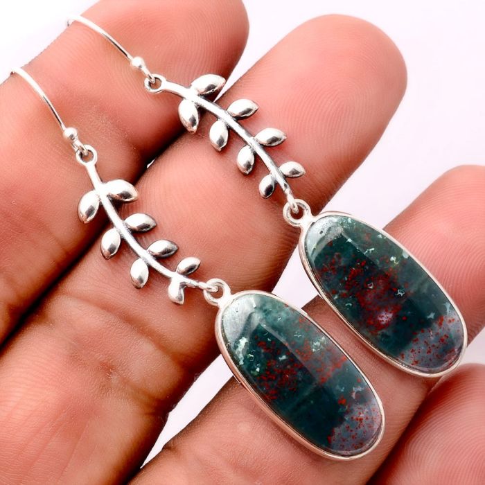 Leaves - Natural Blood Stone - India Earrings SDE32824 E-5174, 11x24 mm