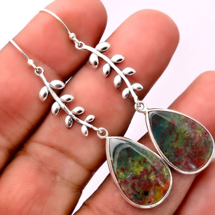 Leaves - Natural Blood Stone - India Earrings SDE32829 E-5174, 14x21 mm
