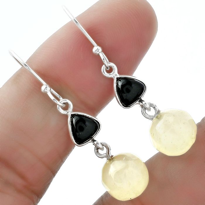 Milky Lemon Quartz and Black Onyx Earrings SDE60407 E-1011, 9x9 mm
