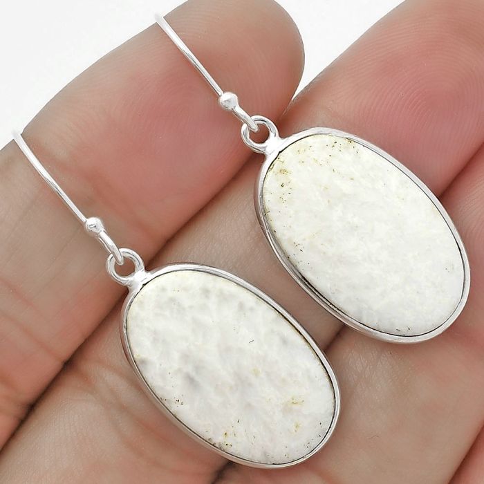 Natural White Scolecite Earrings SDE63368 E-1001, 14x22 mm