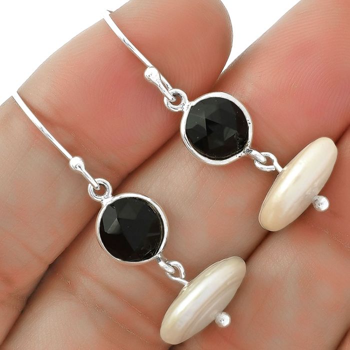 Natural Fresh Water Pearl & Black Onyx Earrings SDE65588 E-1012, 13x13 mm