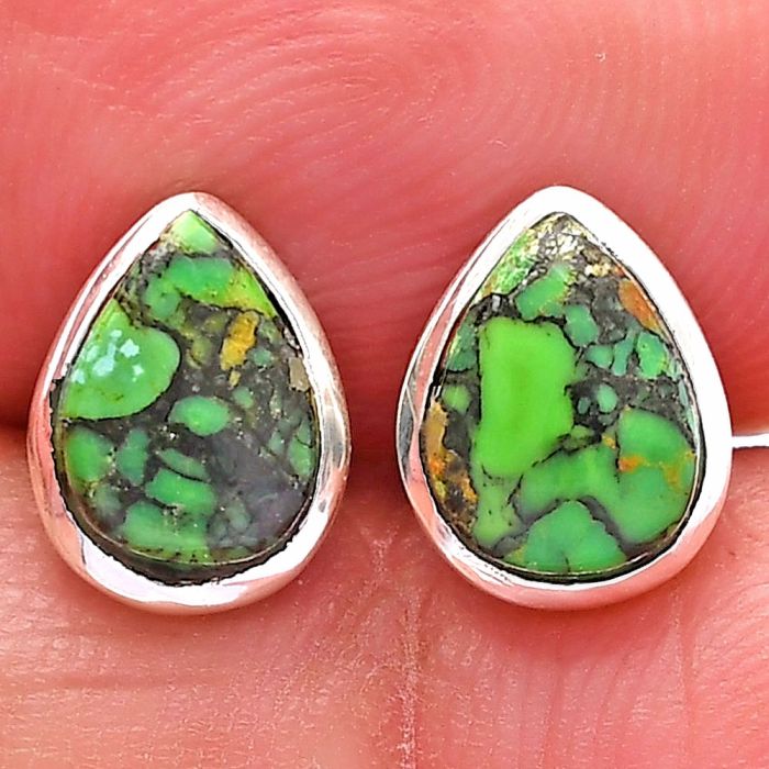 Green Matrix Turquoise Stud Earrings SDE81317 E-1018, 6x8 mm