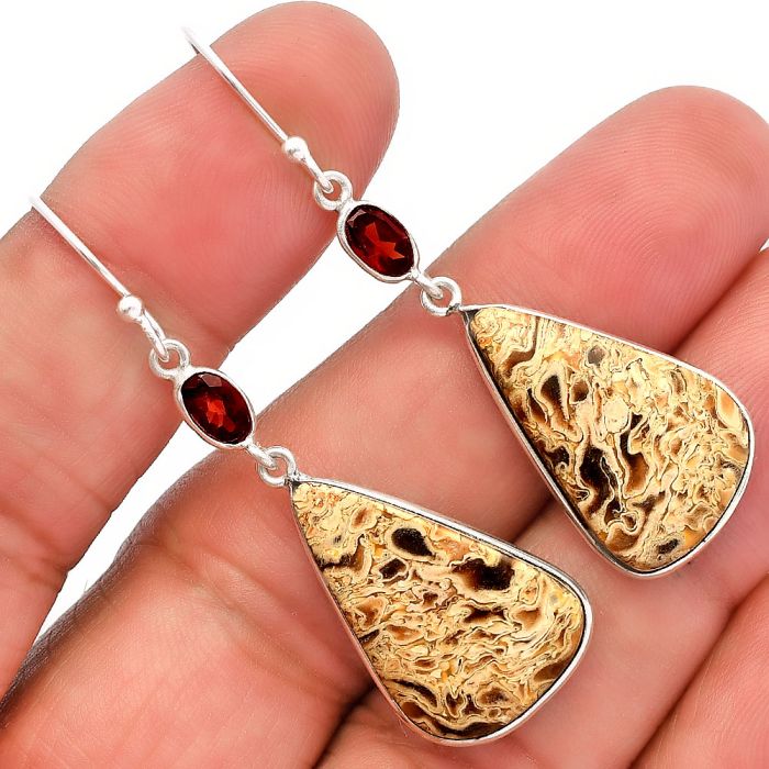 Palm Root Fossil Agate and Garnet Earrings SDE82267 E-1002, 14x22 mm