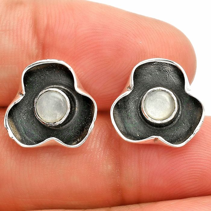 Srilankan Moonstone Stud Earrings SDE83834 E-1247, 5x5 mm