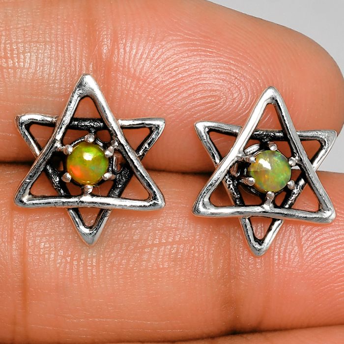 Star - Ethiopian Opal Stud Earrings SDE84490 E-1024, 4x4 mm