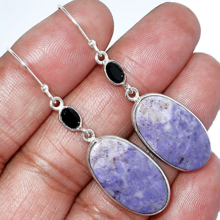 Lavender Jade and Black Onyx Earrings SDE85479 E-1002, 13x23 mm