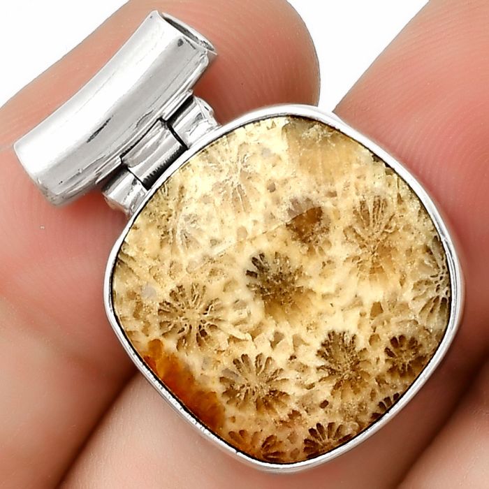 Natural Flower Fossil Coral Pendant SDP126692 P-1621, 19x19 mm