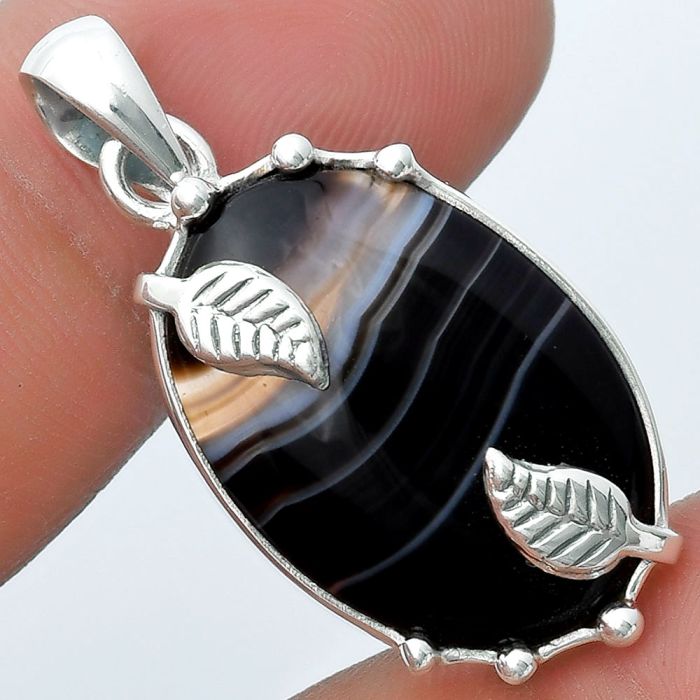 Natural Banded Onyx Pendant SDP127037 P-1226, 16x23 mm