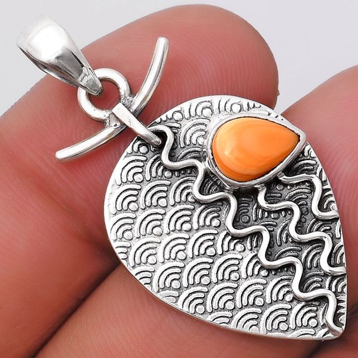Natural Spiny Oyster Shell Pendant SDP130315 P-1267, 6x8 mm