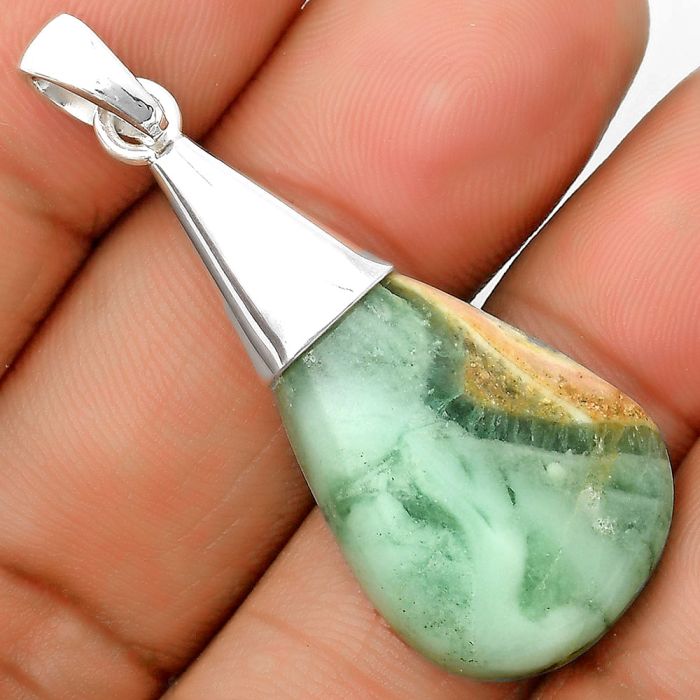 Natural Green Lace Agate Pendant SDP135385 P-1016, 18x27 mm