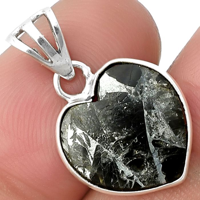 Heart Obsidian And Zinc Pendant SDP138992 P-1043, 14x14 mm