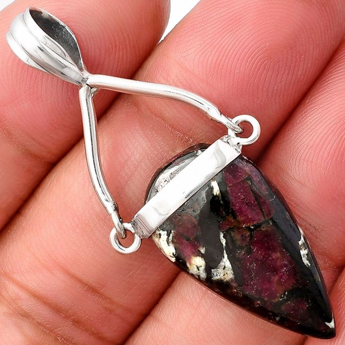 Russian Eudialyte Pendant SDP141436 P-1726, 14x26 mm
