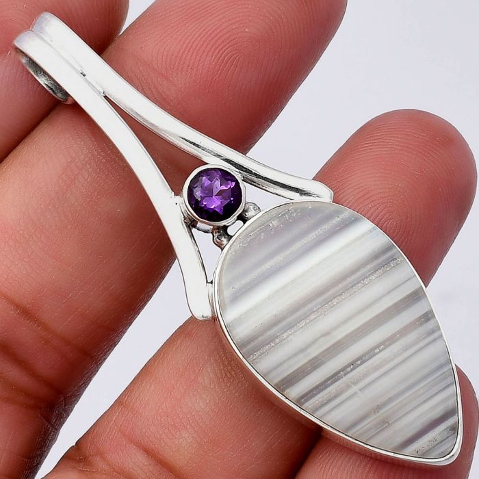 Banded Onyx and Amethyst Pendant SDP142996 P-1006, 18x28 mm