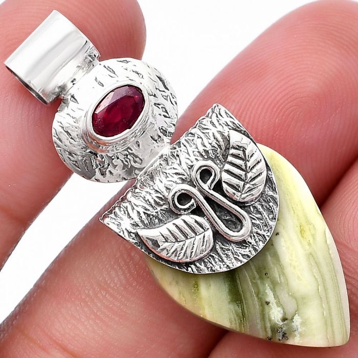Natural Serpentine and Ruby Pendant SDP144523 P-1545, 17x22 mm
