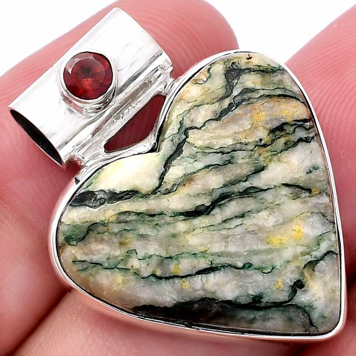 Valentine Gift Heart - Tree Weed Moss Agate and Garnet Pendant SDP145424 P-1300, 23x24 mm