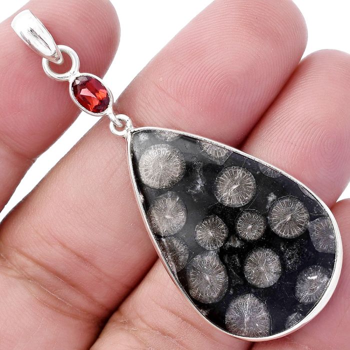Black Flower Fossil Coral and Garnet Pendant SDP145645 P-1098, 22x33 mm