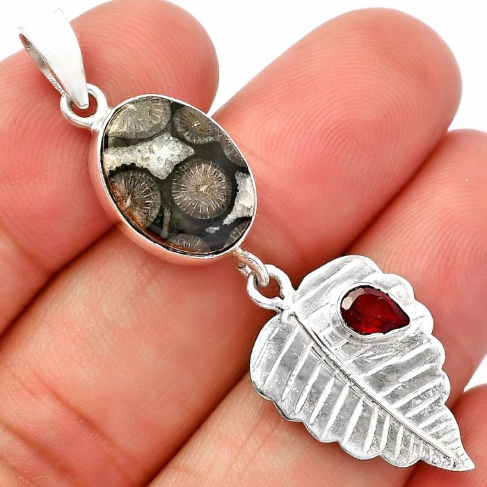 Black Flower Fossil Coral and Garnet Pendant SDP146832 P-1539, 11x15 mm