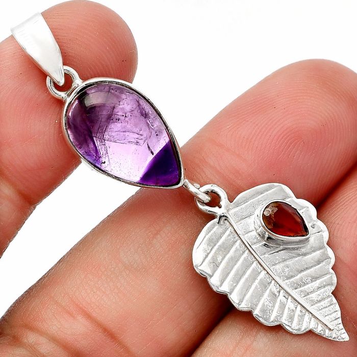 Super 23 Amethyst Mineral From Auralite and Garnet Pendant SDP146836 P-1539, 10x16 mm