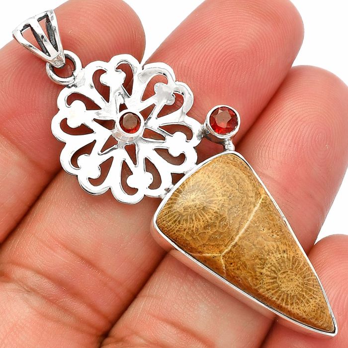 Flower Fossil Coral and Garnet Pendant SDP147480 P-1228, 15x27 mm
