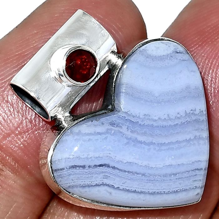 Heart - Blue Lace Agate and Garnet Pendant SDP151799 P-1300, 19x22 mm