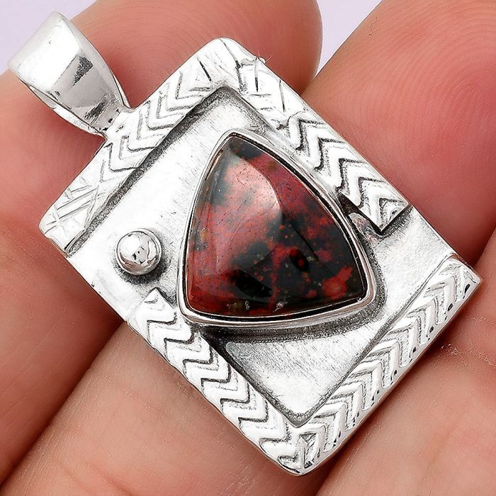 Natural Blood Stone - India Pendant SDP75369 P-1672, 11x13 mm