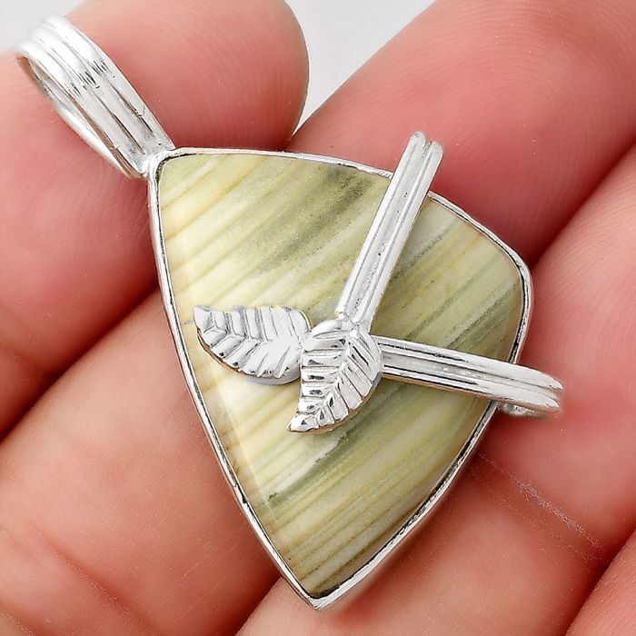 Leaf - Natural Saturn Chalcedony Pendant SDP85620 P-1654, 19x25 mm