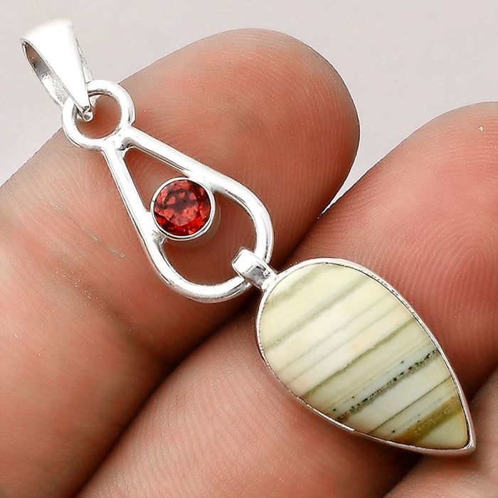 Natural Saturn Chalcedony and Garnet Pendant SDP85757 P-1589, 10x18 mm