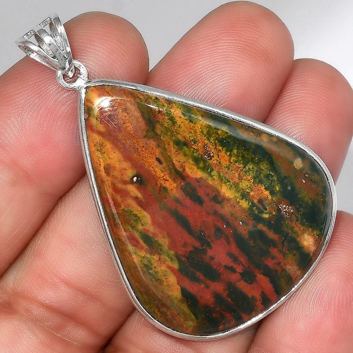 Natural Blood Stone - India Pendant SDP92388 P-1001, 30x38 mm
