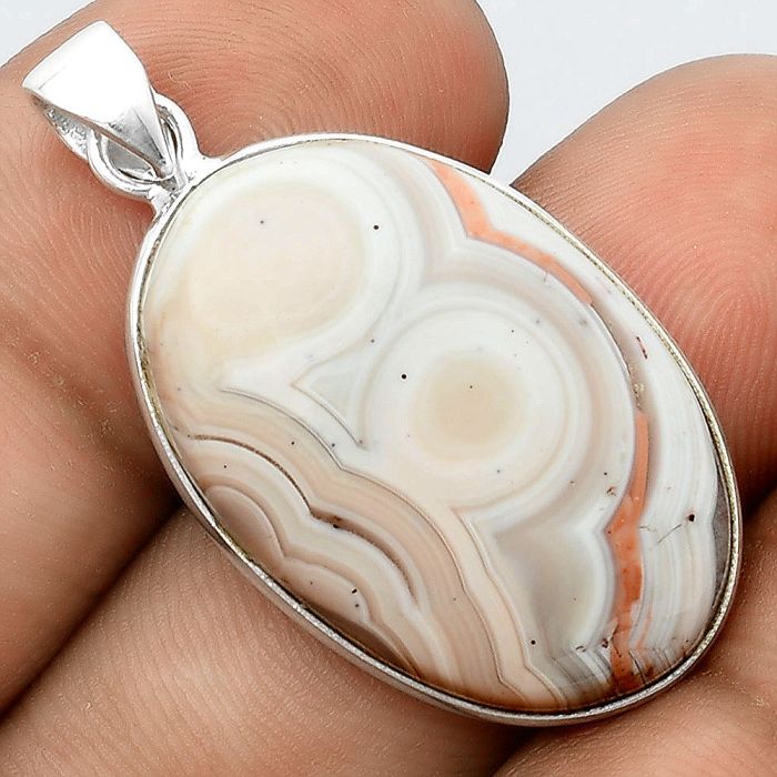 Natural Banded Onyx Pendant SDP97659 P-1001, 19x28 mm