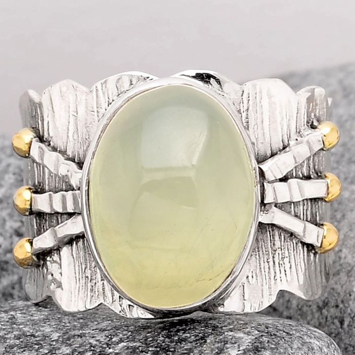 Natural Prehnite Ring size-7 SDR102605 R-1583, 10x14 mm