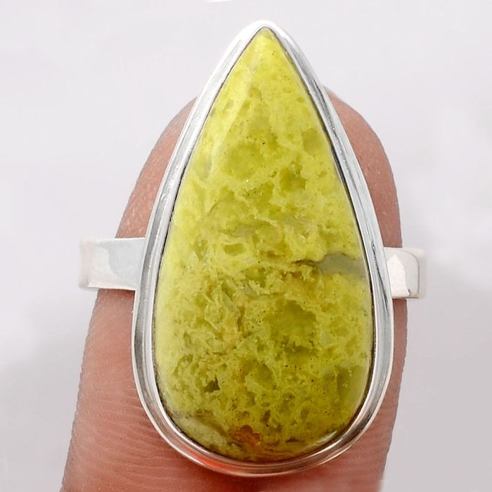 Natural Green Opal Madagascar Ring size-8.5 SDR105430 R-1007, 12x24 mm