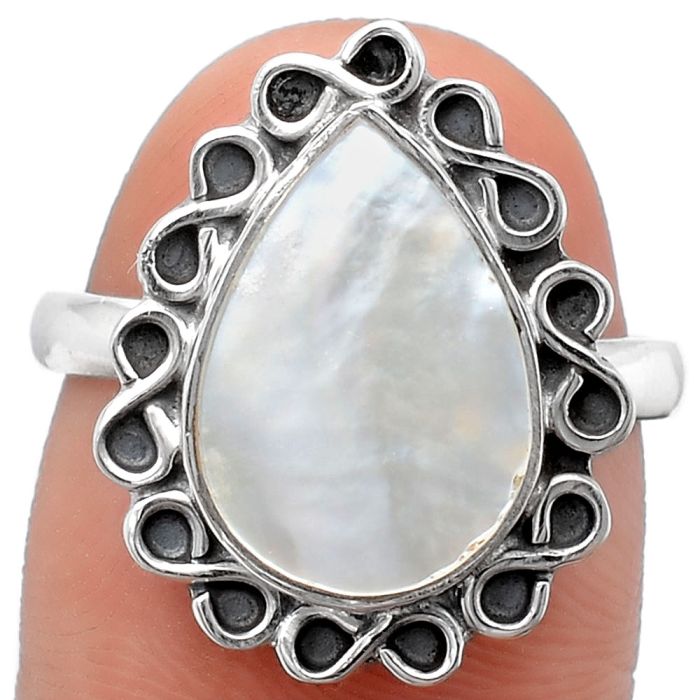 Natural Mother Of Pearl Ring size-8 SDR121878 R-1164, 10x14 mm