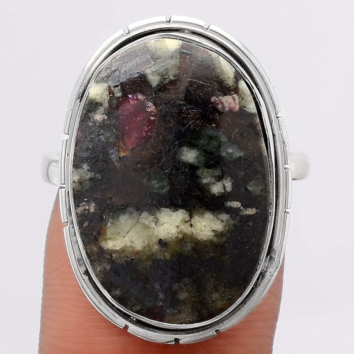 Natural Russian Eudialyte Ring size-8.5 SDR121951 R-1011, 15x21 mm